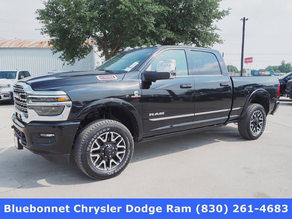 2025 RAM 2500 Limited Crew Cab 4WD