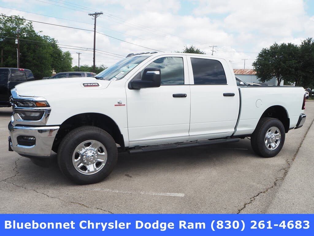 2025 RAM 2500 Tradesman Crew Cab 4WD