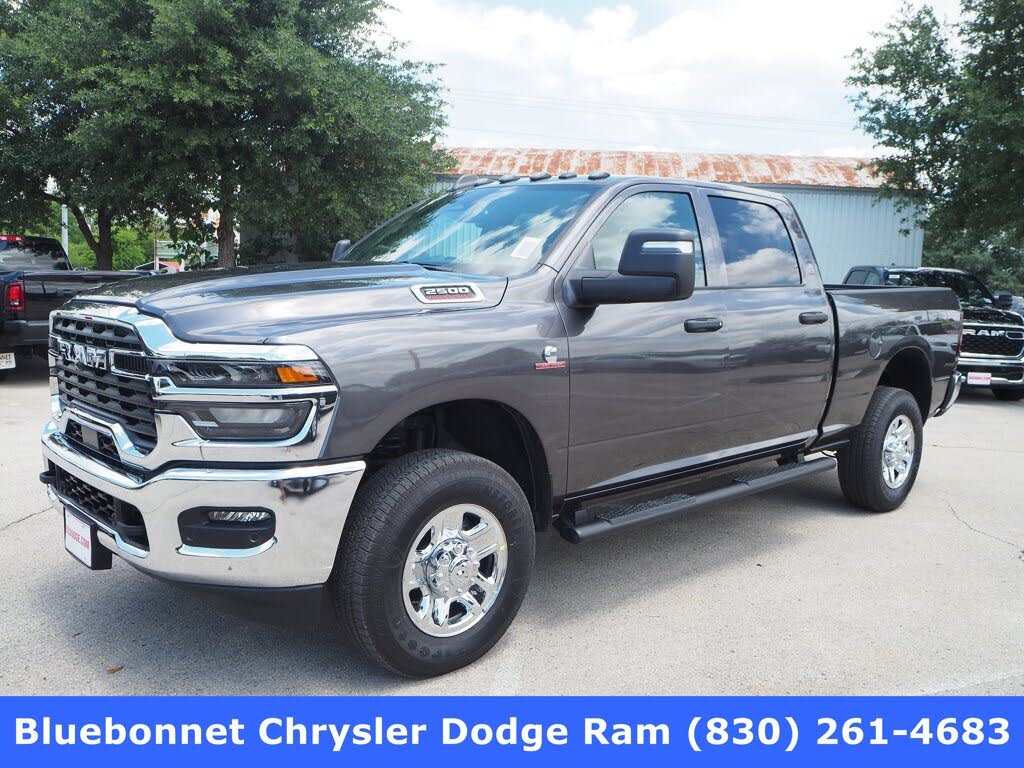 2025 RAM 2500 Tradesman Crew Cab 4WD
