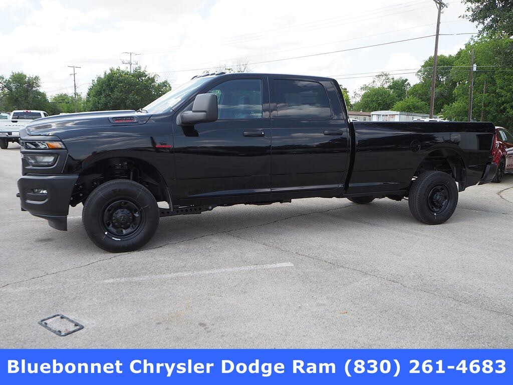 2025 RAM 2500 Tradesman Crew Cab LB 4WD