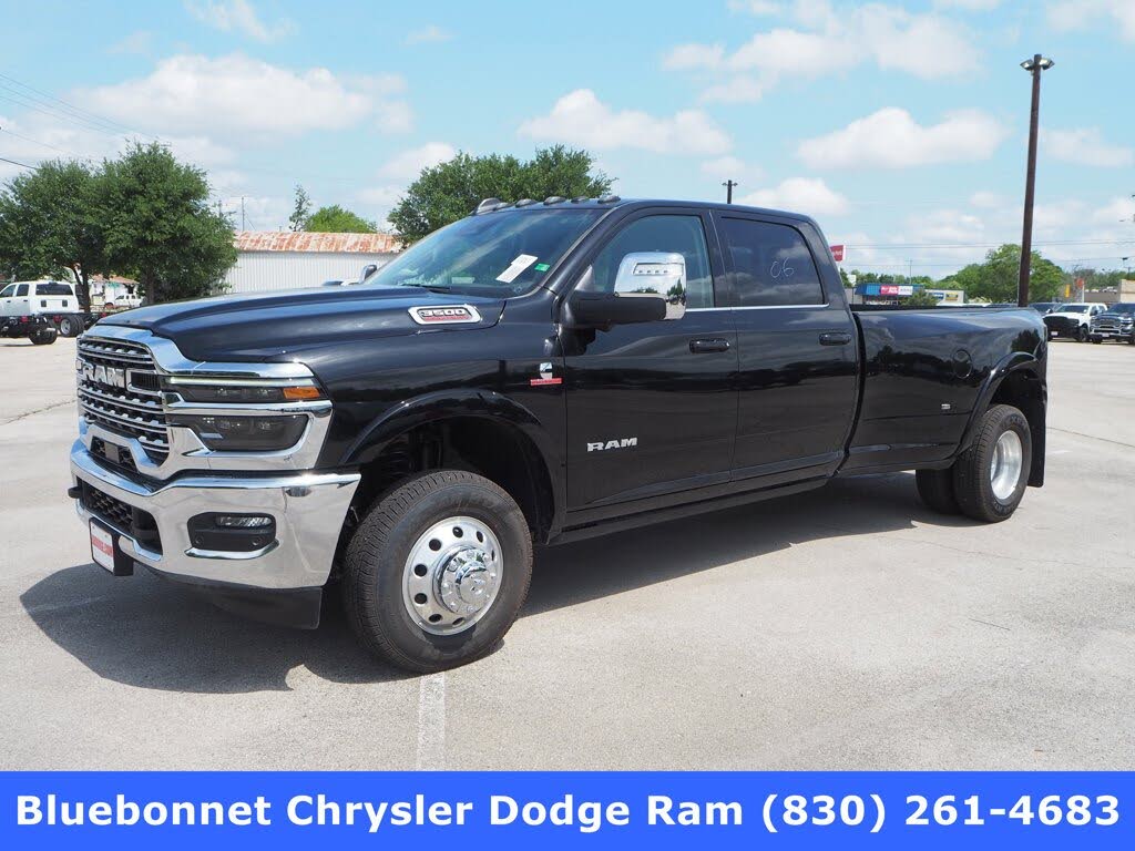 2025 RAM 3500 Limited Longhorn Crew Cab LB DRW 4WD