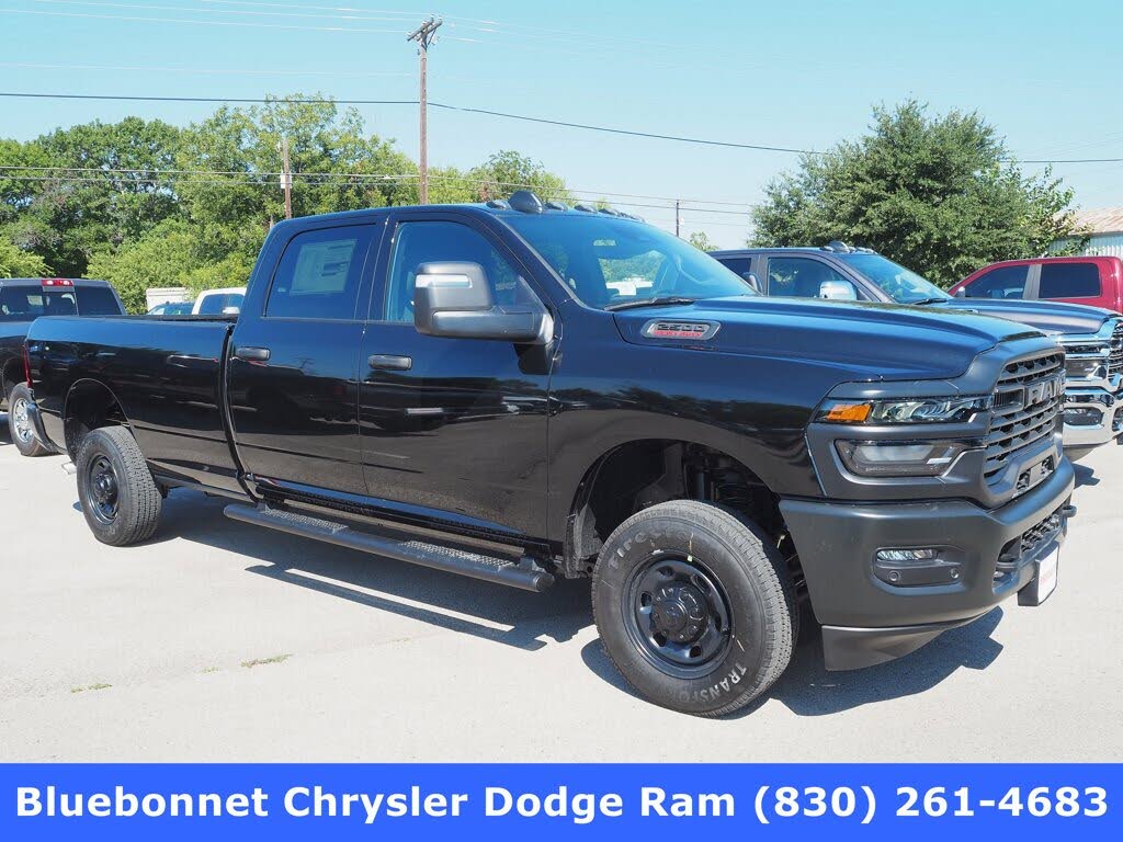 2026 RAM 2500 Tradesman Crew Cab LB 4WD