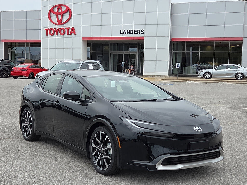 2025 Toyota Prius Plug-In Hybrid XSE Premium FWD