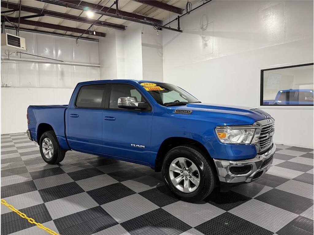 2023 RAM 1500 Laramie Crew Cab 4WD
