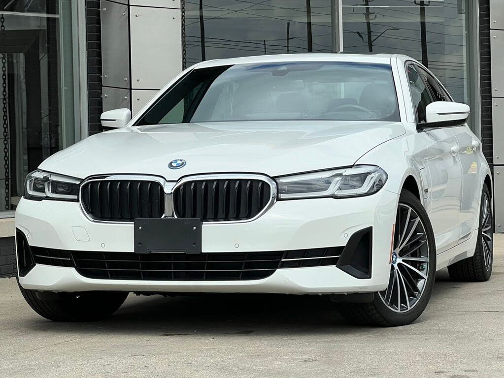 2023 BMW 5 Series 530e xDrive Hybrid Plug-in AWD