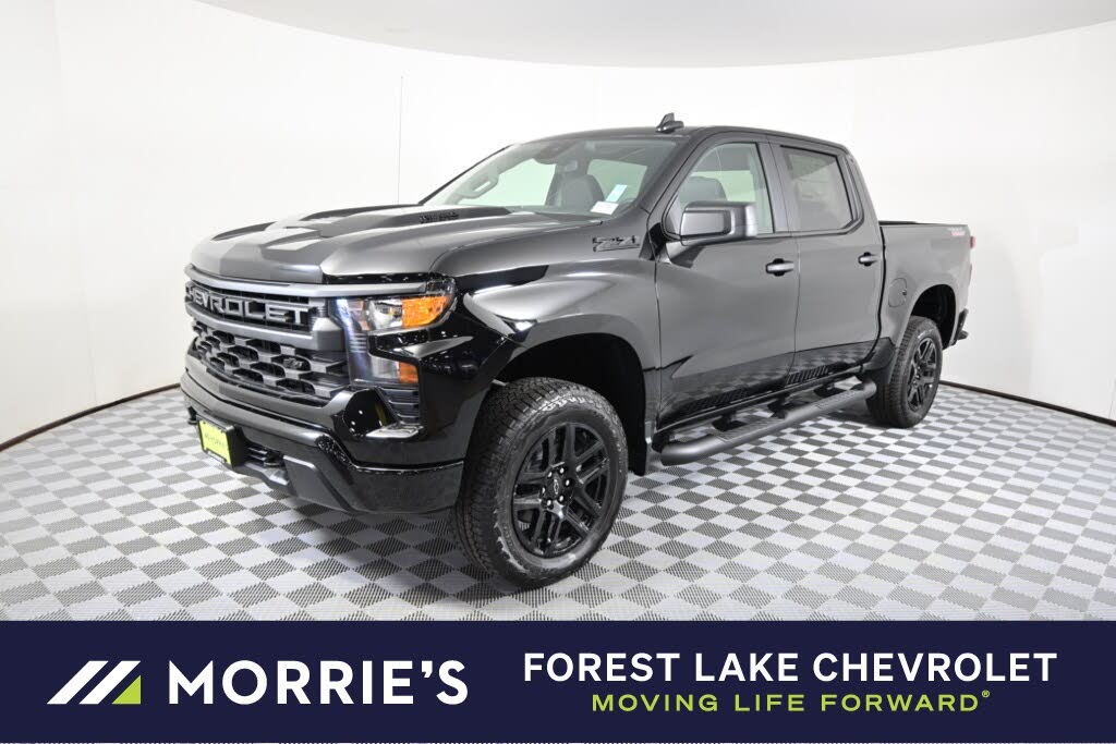 2026 Chevrolet Silverado 1500 Custom Trail Boss Crew Cab 4WD