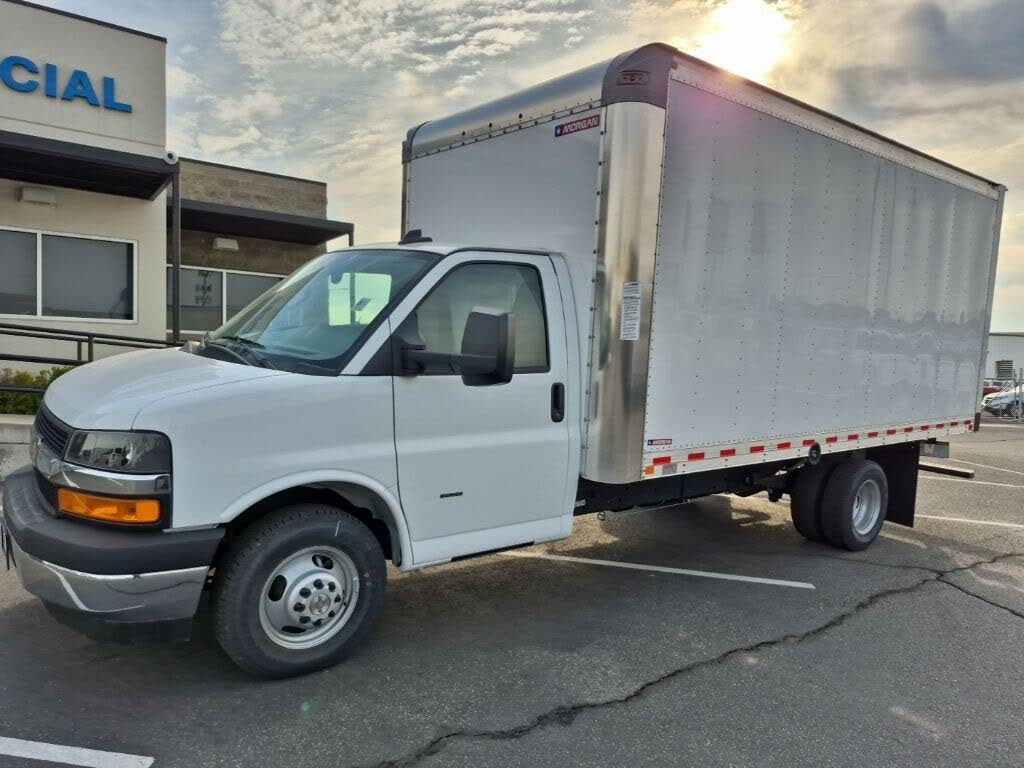 2024 Chevrolet Express Chassis 3500 Cutaway 177