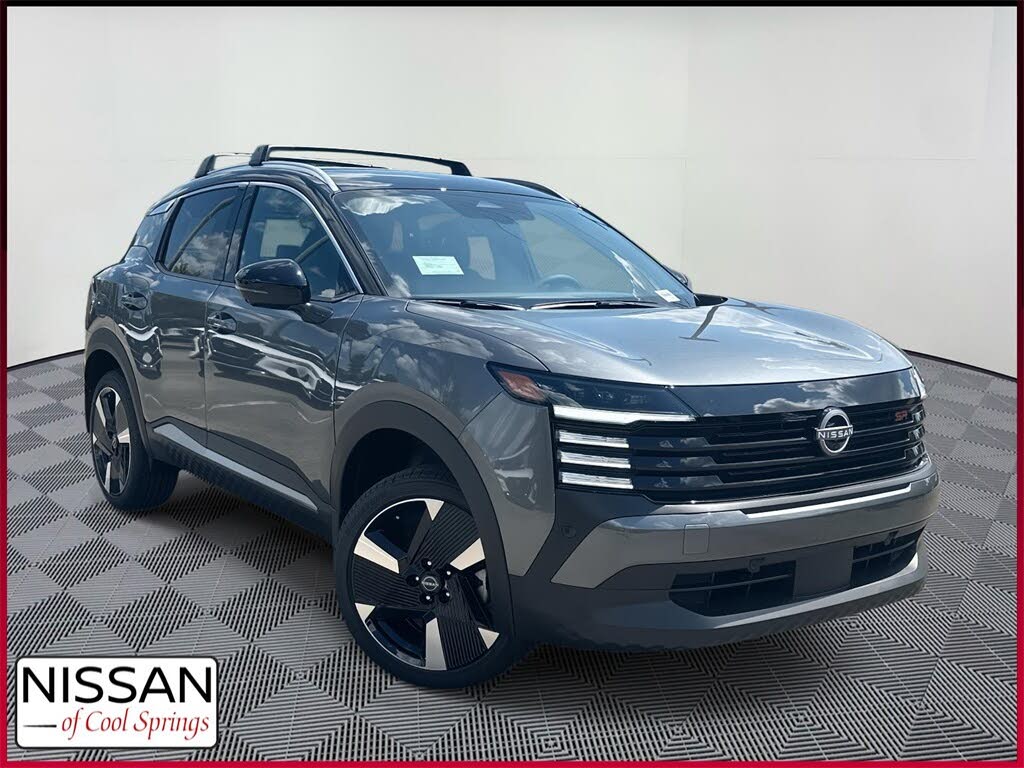 2025 Nissan Kicks SR FWD