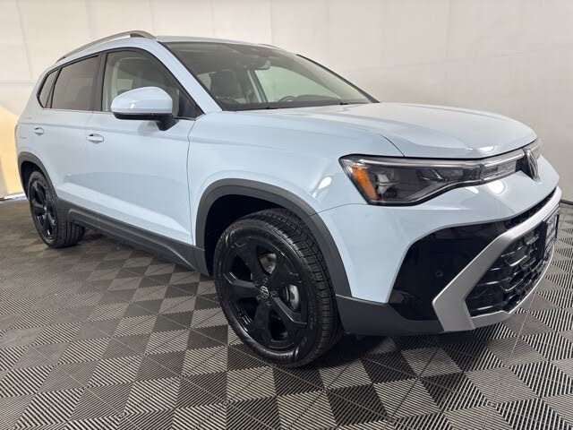 2025 Volkswagen Taos SEL 4Motion