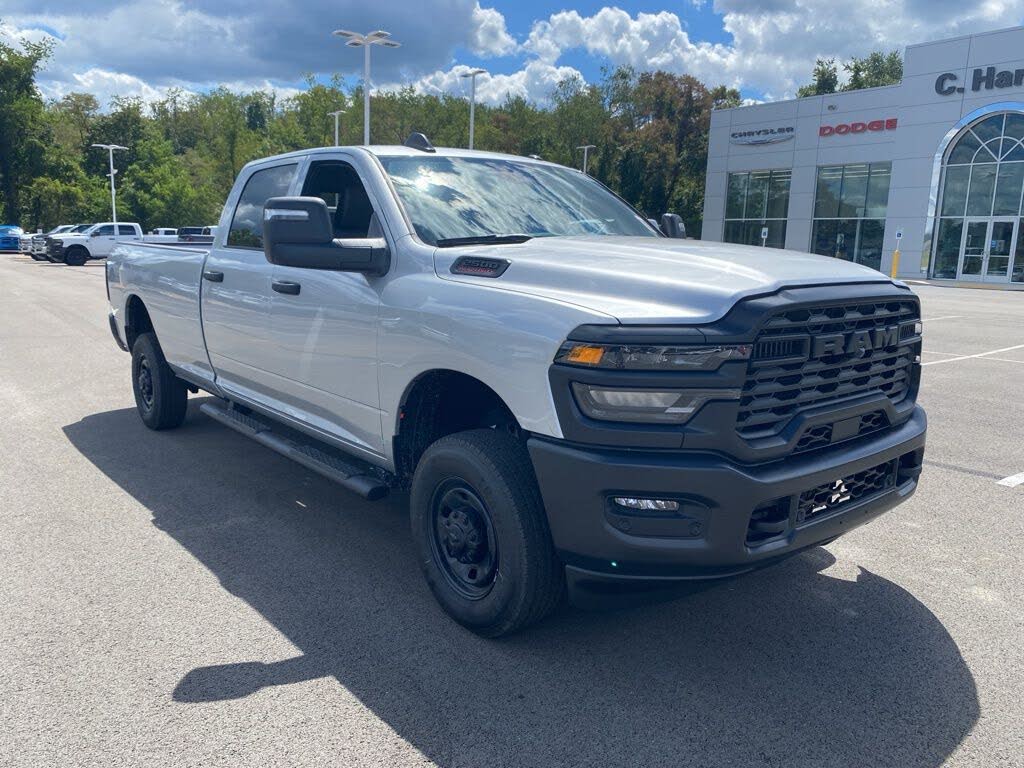 2026 RAM 2500 Tradesman Crew Cab LB 4WD