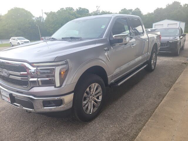 2025 Ford F-150 Lariat SuperCrew 4WD