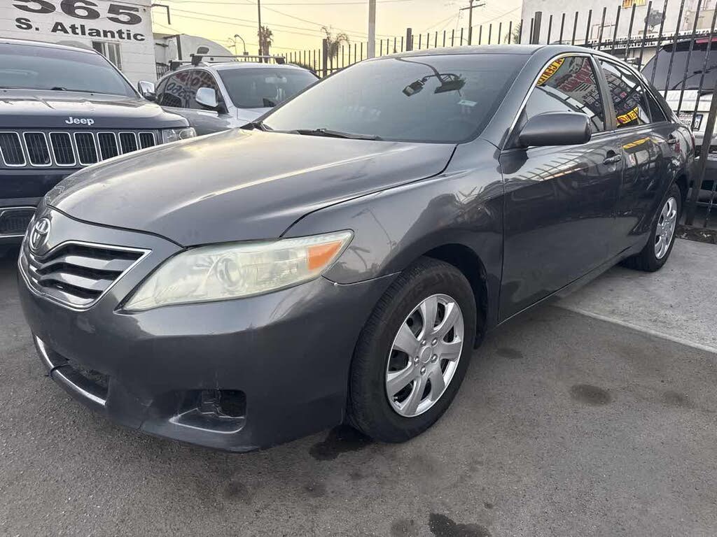 2010 Toyota Camry LE