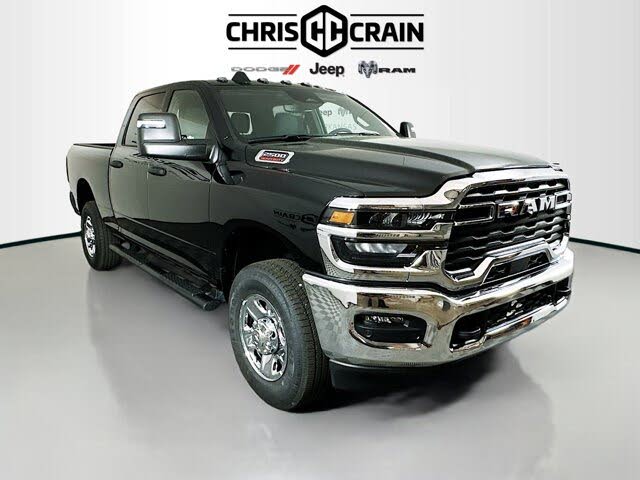 2026 RAM 2500 Tradesman Crew Cab 4WD