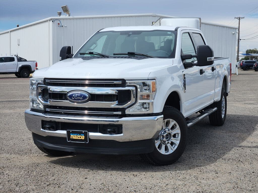 2022 Ford F-250 Super Duty XLT Crew Cab 4WD