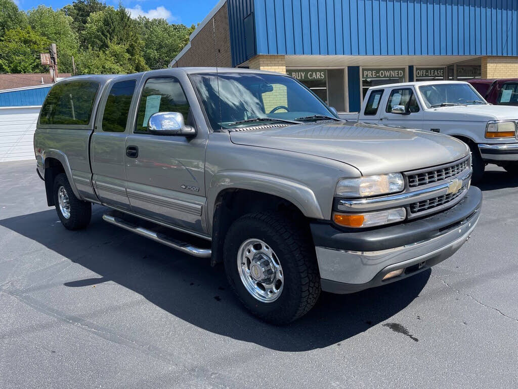 2000 Chevrolet Silverado 2500 LT Extended Cab RWD