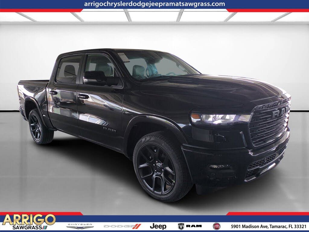 2026 RAM 1500 Laramie Crew Cab 4WD