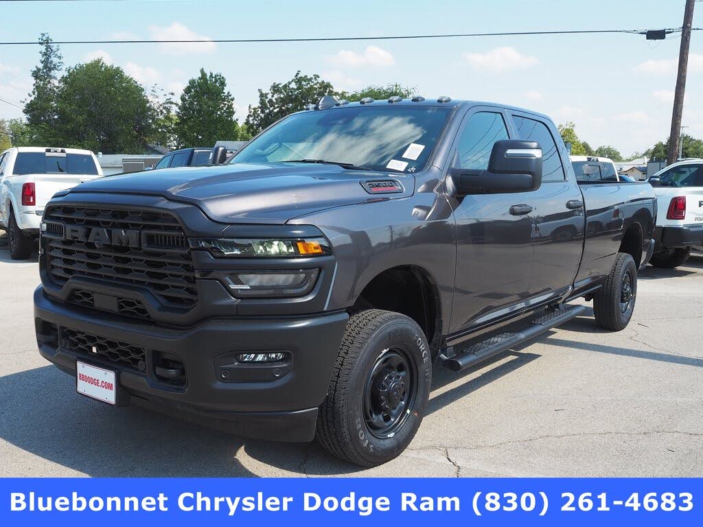 2026 RAM 2500 Tradesman Crew Cab LB 4WD