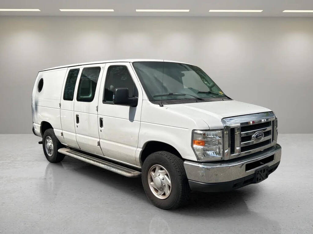 2013 Ford E-Series E-250 Cargo Van