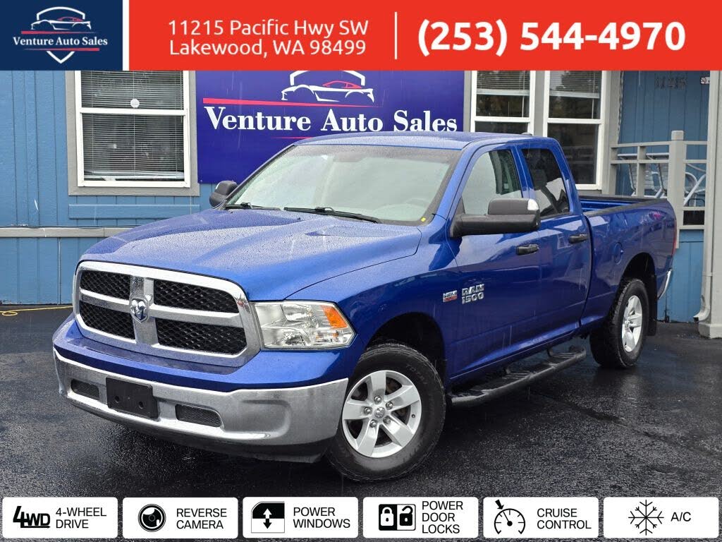 2017 RAM 1500 Express Quad Cab 4WD