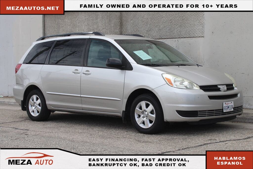 2004 Toyota Sienna 4 Dr LE Passenger Van