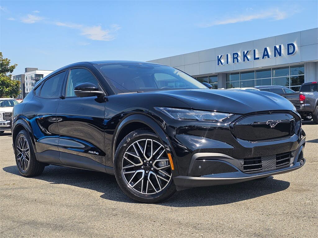 2025 Ford Mustang Mach-E Premium AWD