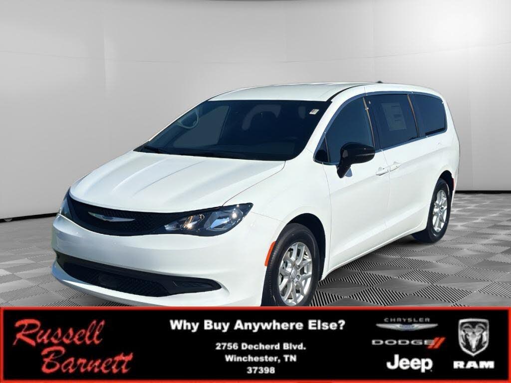 2026 Chrysler Voyager LX FWD