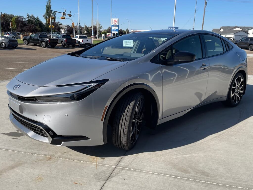 2026 Toyota Prius Plug-In Hybrid XSE FWD