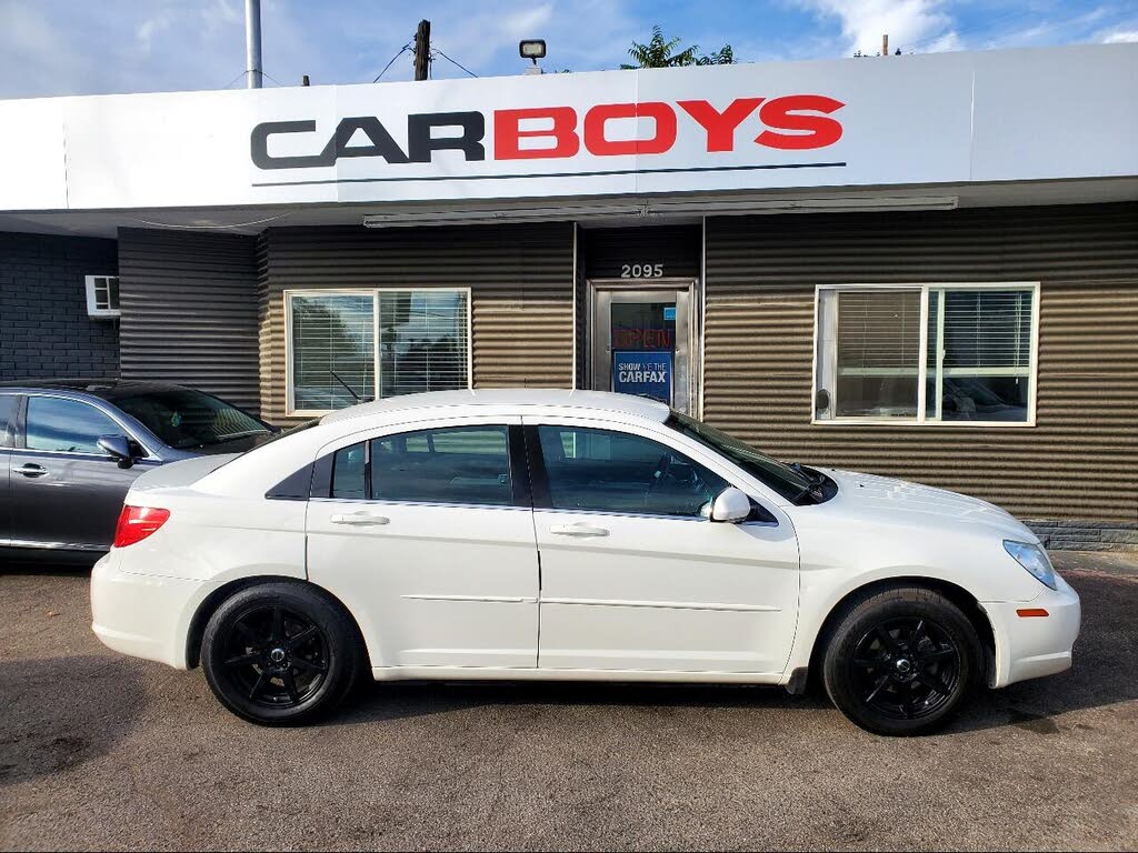 2009 Chrysler Sebring Touring Sedan FWD