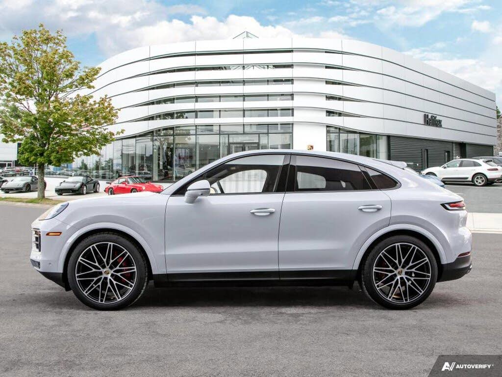 2024 Porsche Cayenne Coupe S AWD