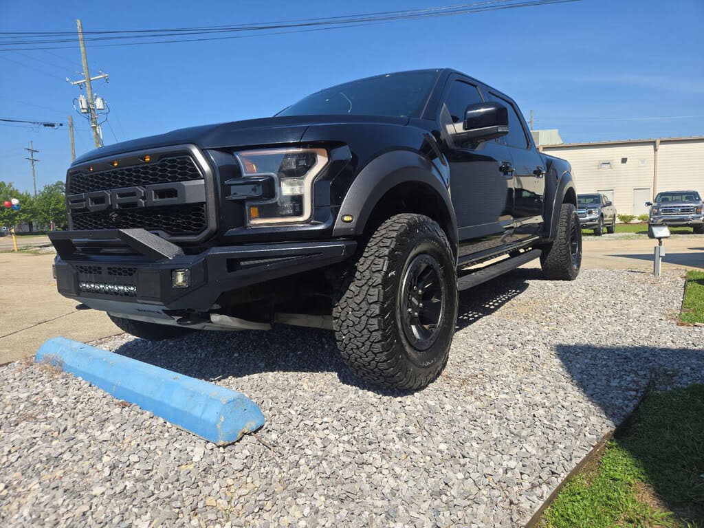 2018 Ford F-150 Raptor SuperCrew 4WD