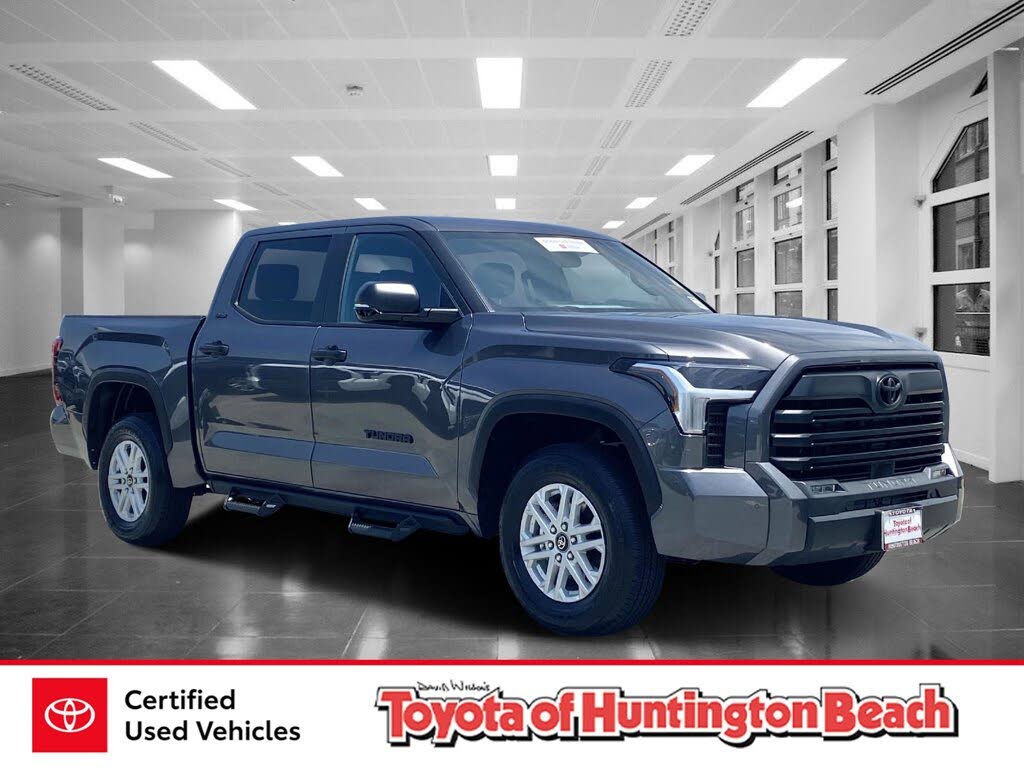 2025 Toyota Tundra SR5 CrewMax Cab 4WD