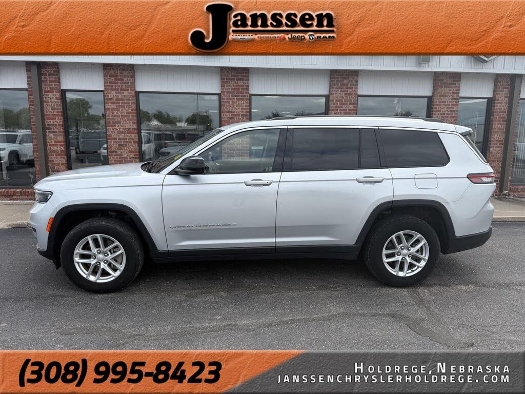 2023 Jeep Grand Cherokee L Laredo 4WD