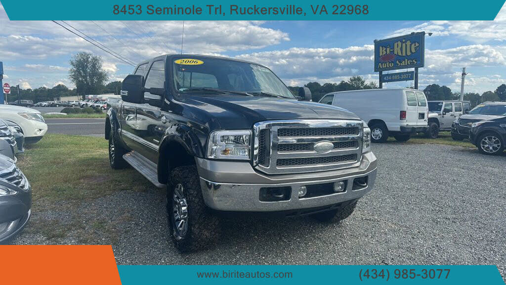 2006 Ford F-250 Super Duty XL Crew Cab 4WD