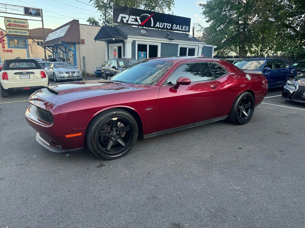2017 Dodge Challenger R/T RWD