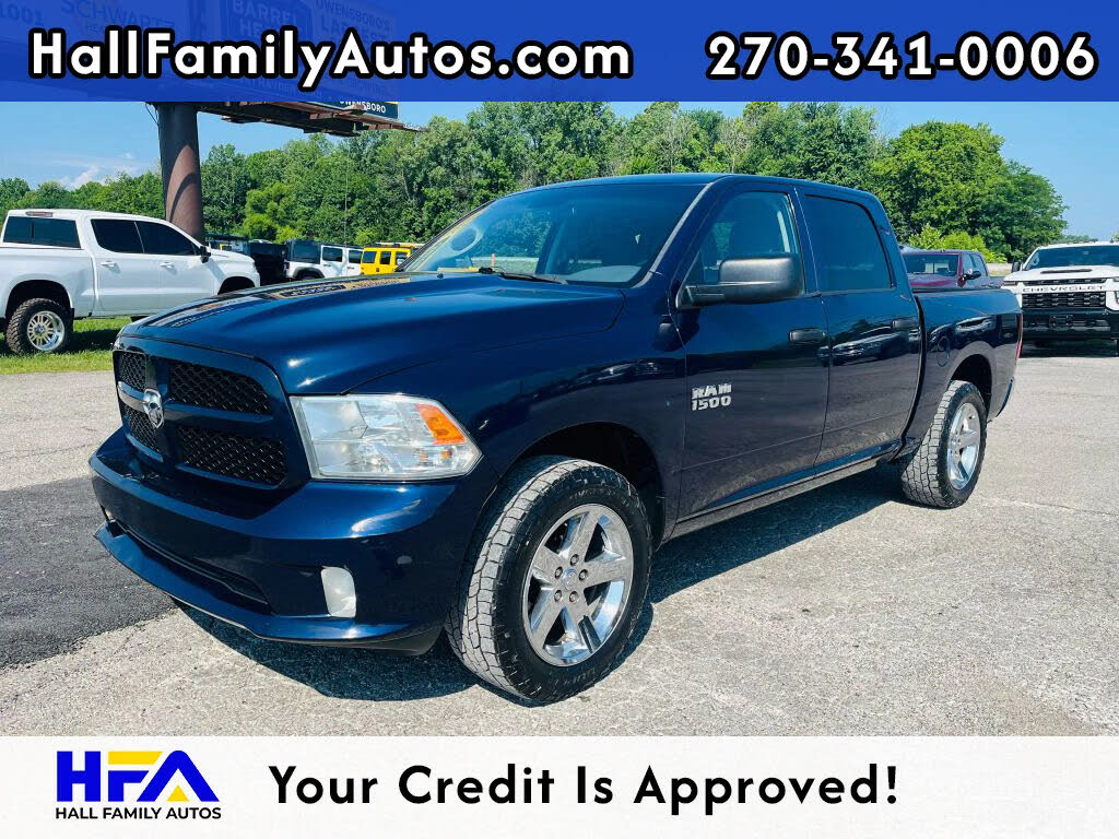2017 RAM 1500 Express Crew Cab 4WD