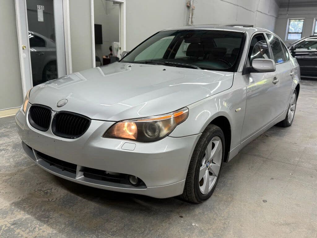 2006 BMW 5 Series 530xi Sedan AWD