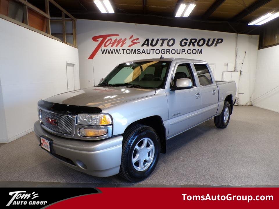 2006 GMC Sierra 1500 Denali Crew Cab 5.8 ft. 4WD