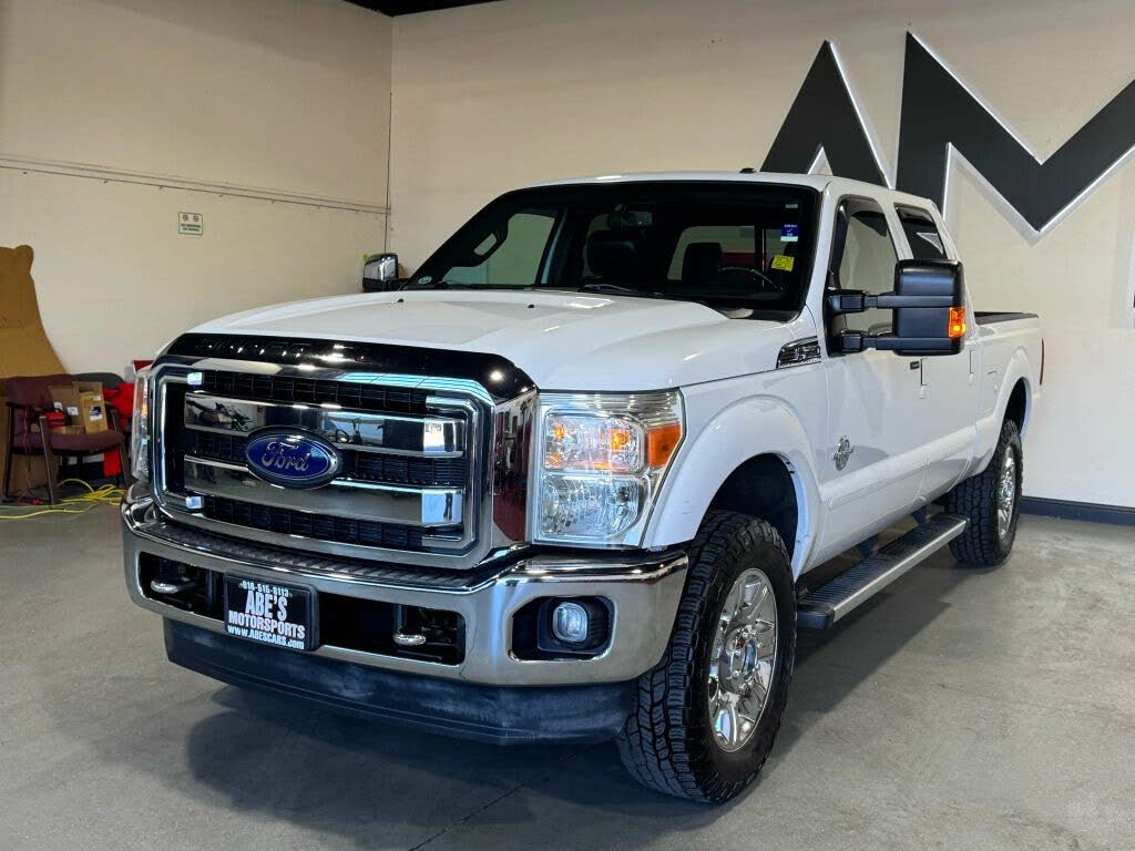 2012 Ford F-350 Super Duty Lariat Crew Cab 4WD