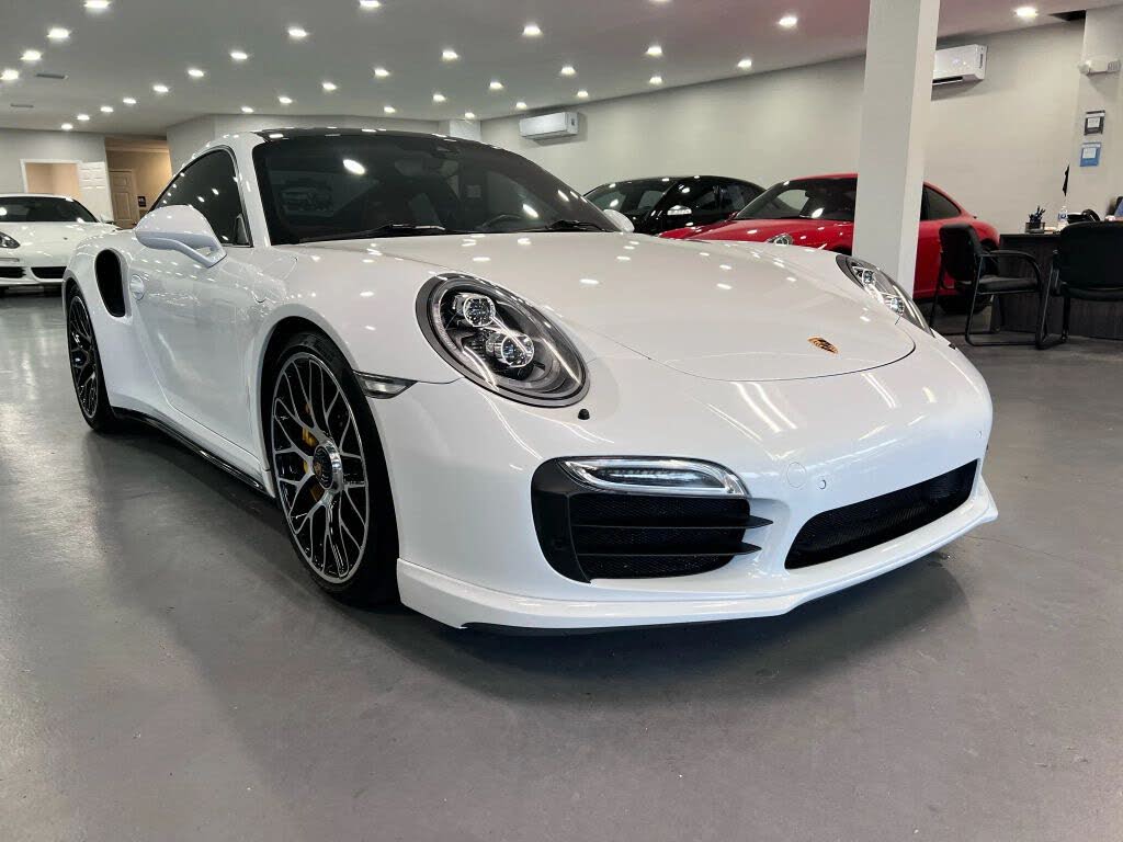 2015 Porsche 911 Turbo S Coupe AWD