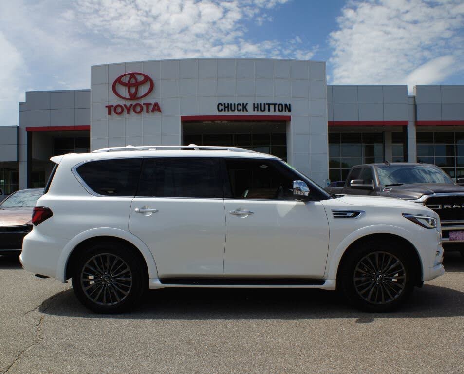 2024 INFINITI QX80 Sensory 4WD