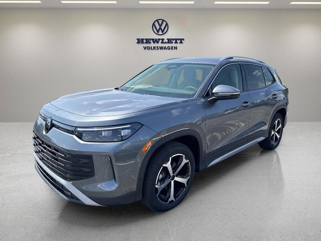 2025 Volkswagen Tiguan SE FWD