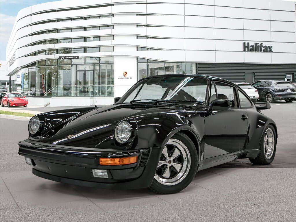 1984 Porsche 911 Carrera Coupe