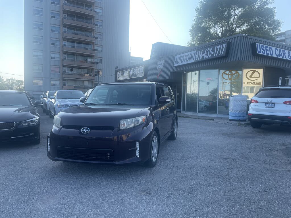 Scion xB Base 2015