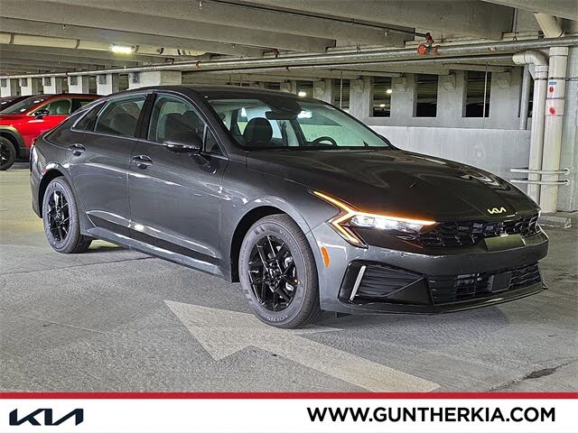 2026 Kia K5 LXS FWD