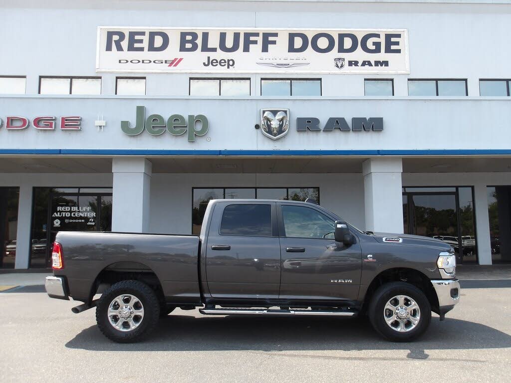 2024 RAM 2500 Big Horn Crew Cab 4WD