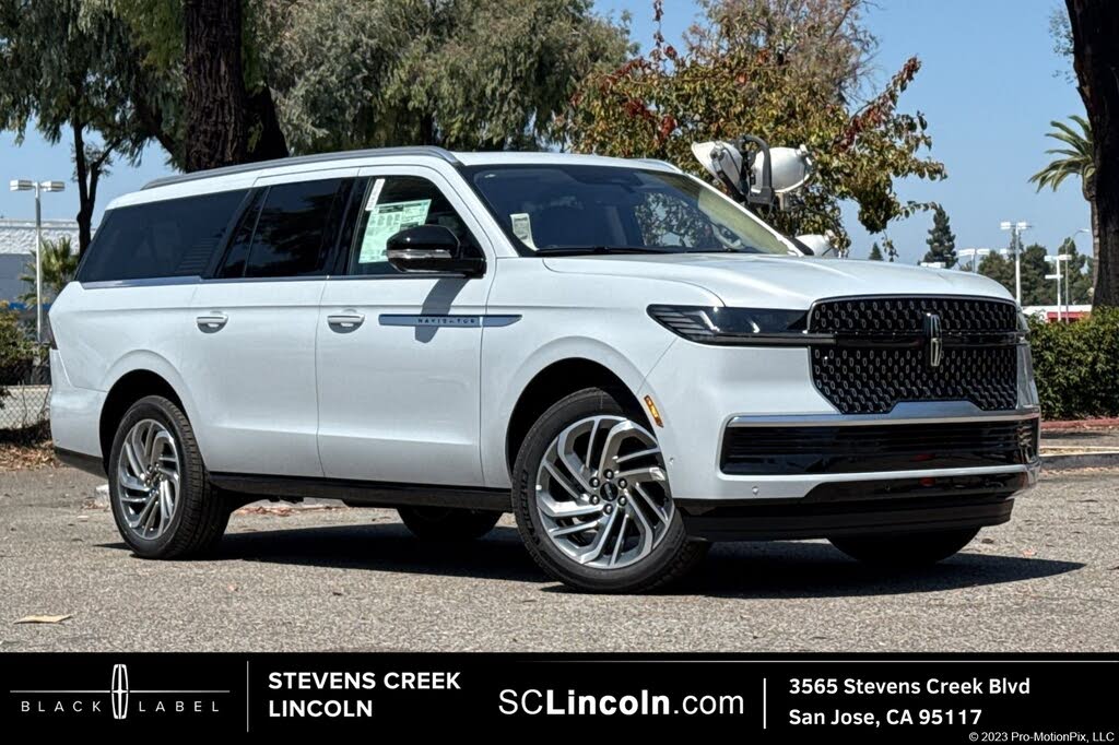 2025 Lincoln Navigator L Reserve 4WD