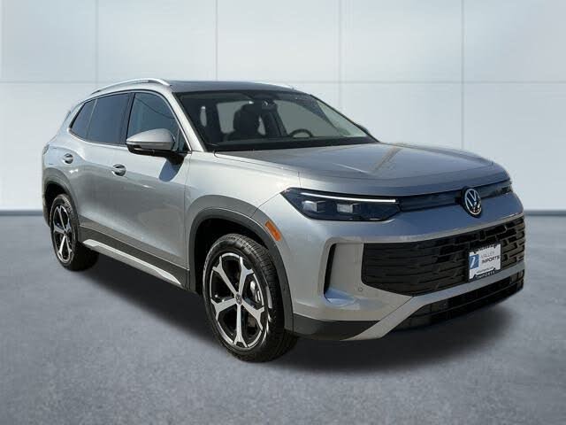 2025 Volkswagen Tiguan SE 4Motion