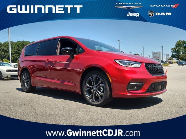 2026 Chrysler Pacifica Select FWD