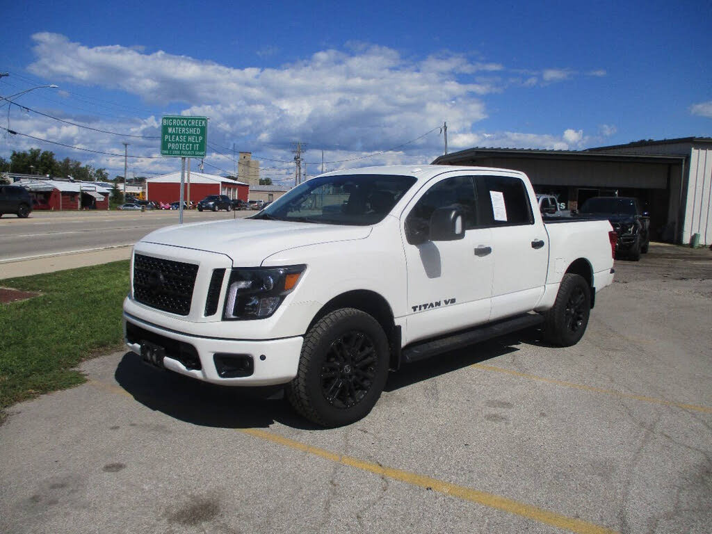 2018 Nissan Titan SL Crew Cab 4WD