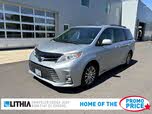 Toyota Sienna XLE 7-Passenger FWD with Auto-Access Seat